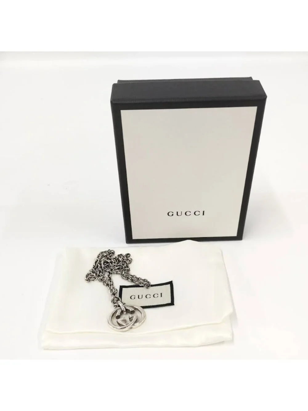 Gucci product scratches